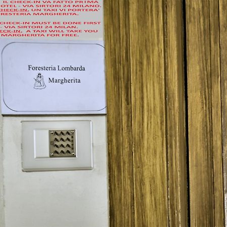 Guesthouse Foresteria Margherita Milano エクステリア 写真